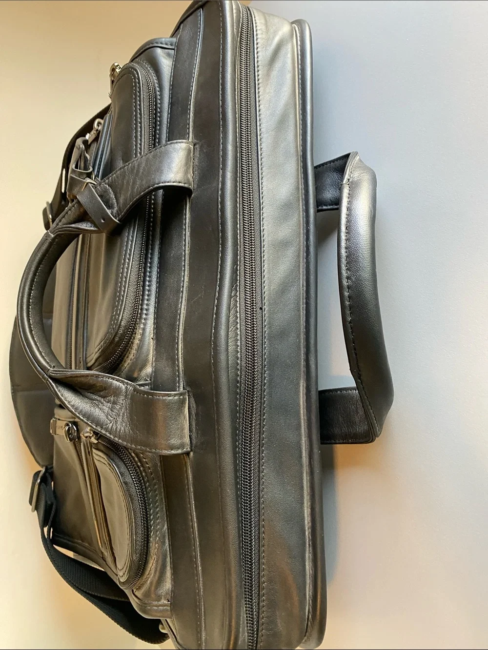 Tumi Black Leather Laptop Briefcase with Shoulder Strap